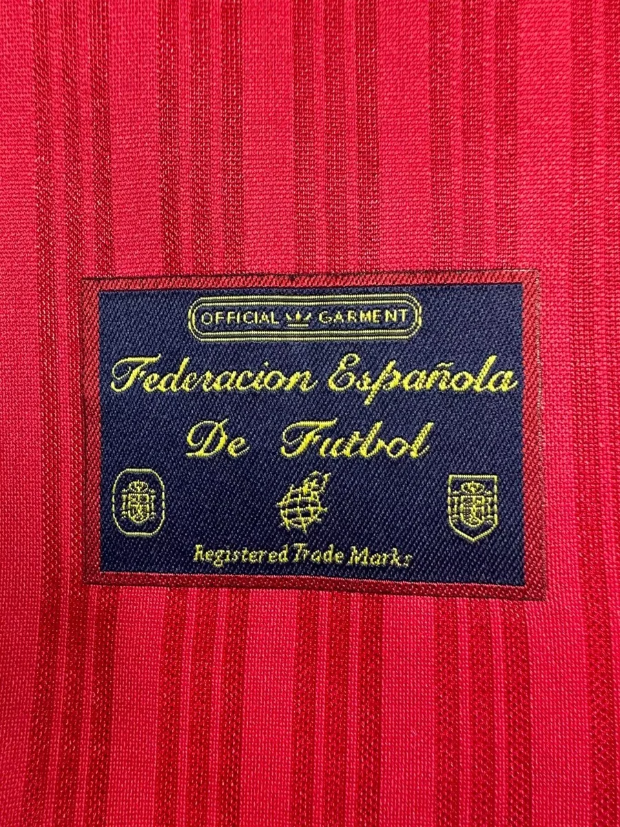 Camisa titular - Espanha 1996