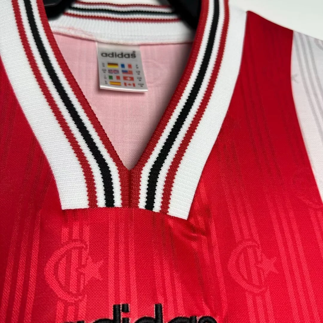 Camisa titular - Turquia 1996
