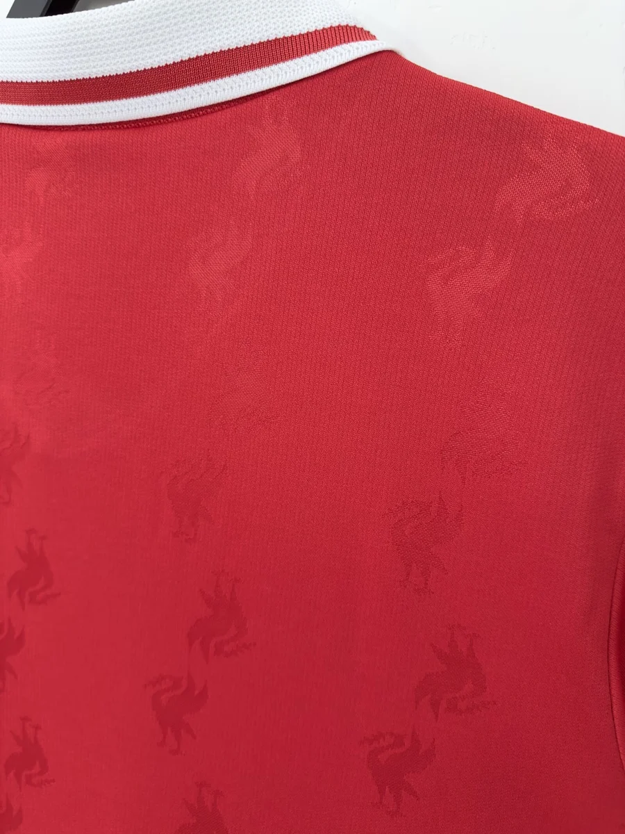 Camisa titular - Liverpool 1996/97