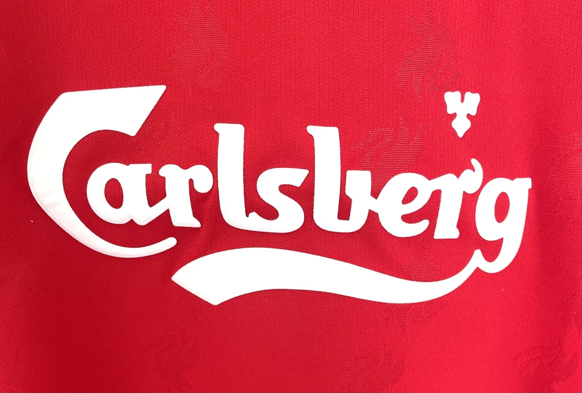 Camisa titular - Liverpool 1996/97 (manga longa)