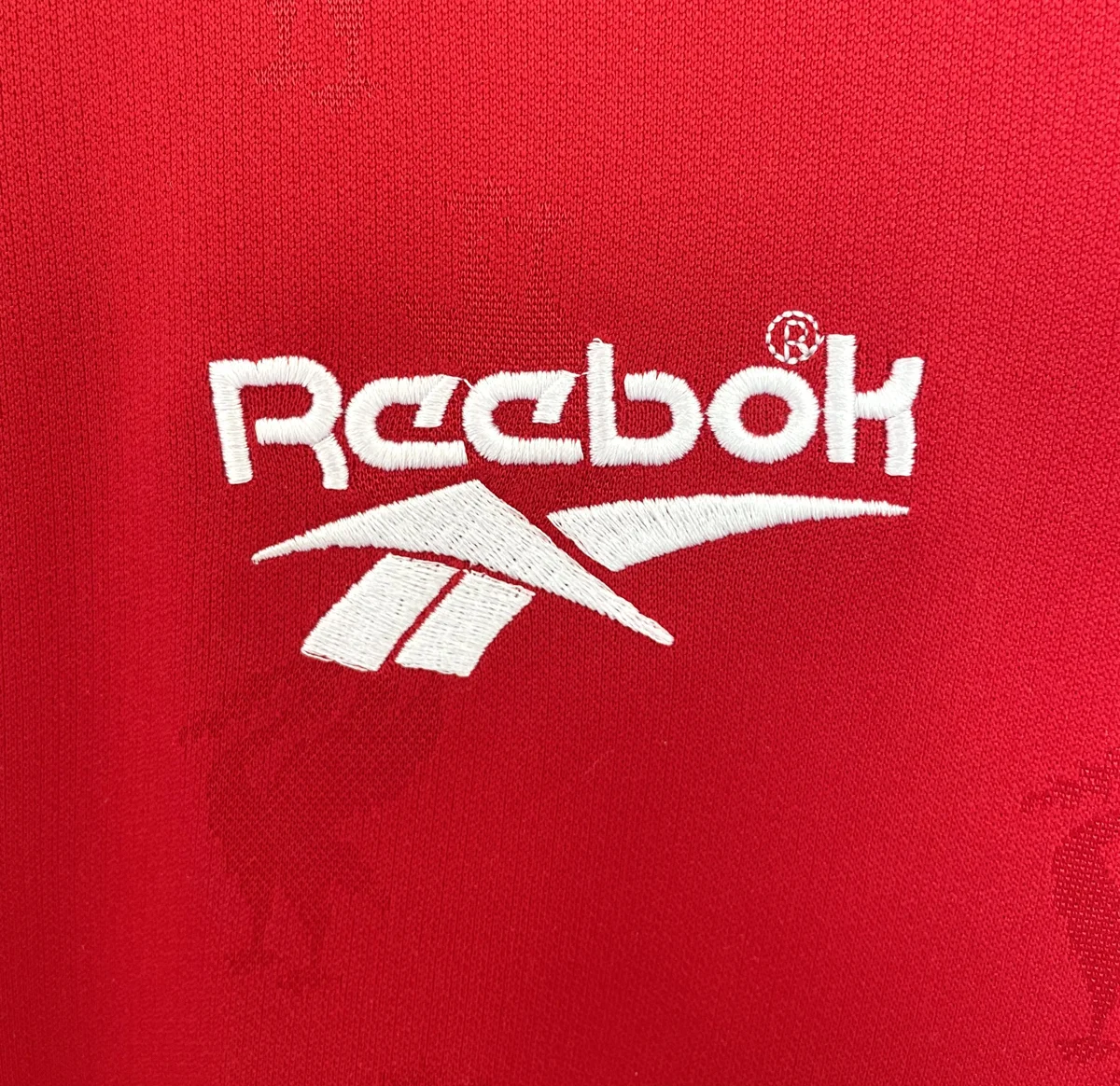 Camisa titular - Liverpool 1996/97 (manga longa)