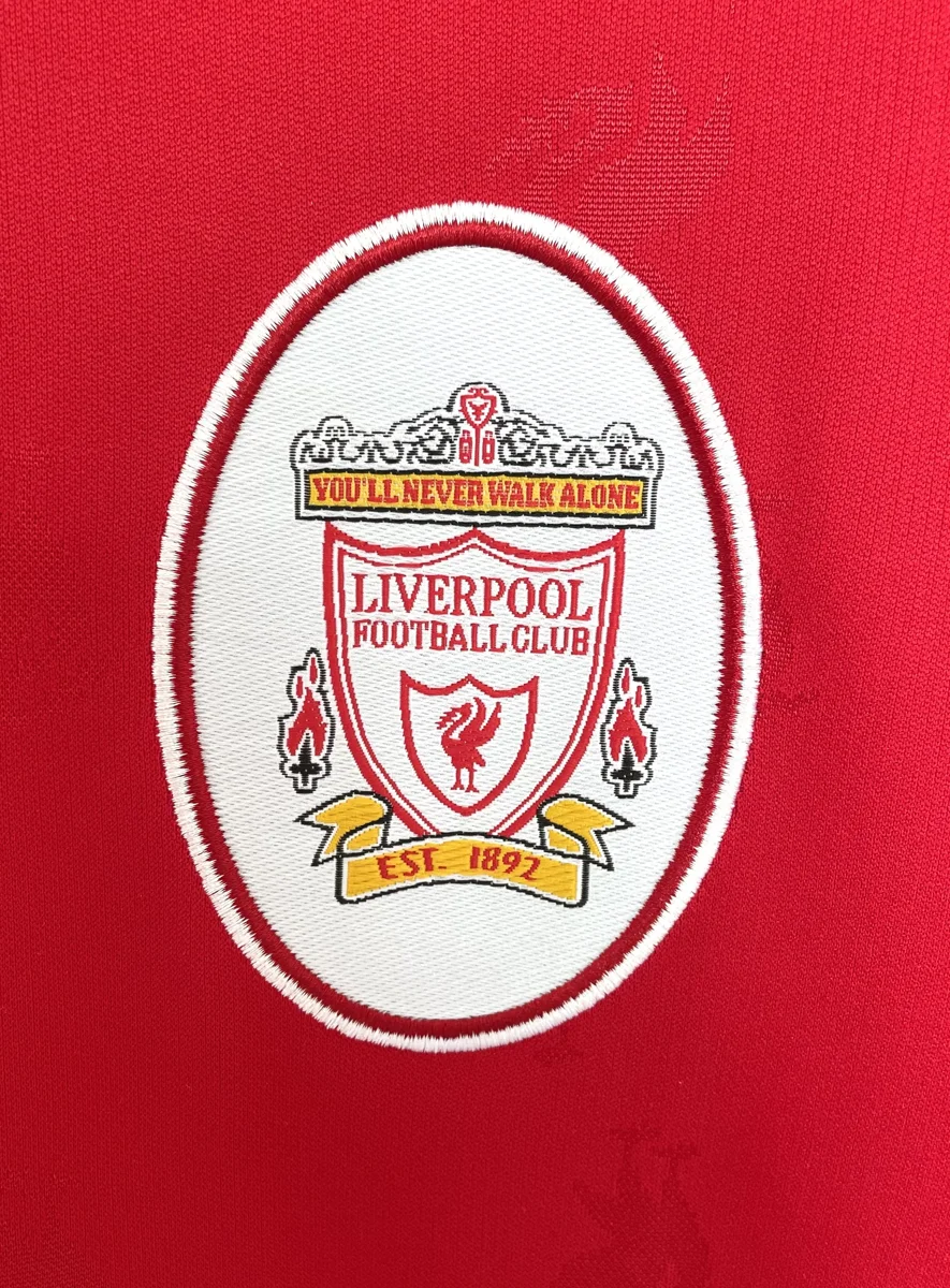 Camisa titular - Liverpool 1996/97 (manga longa)