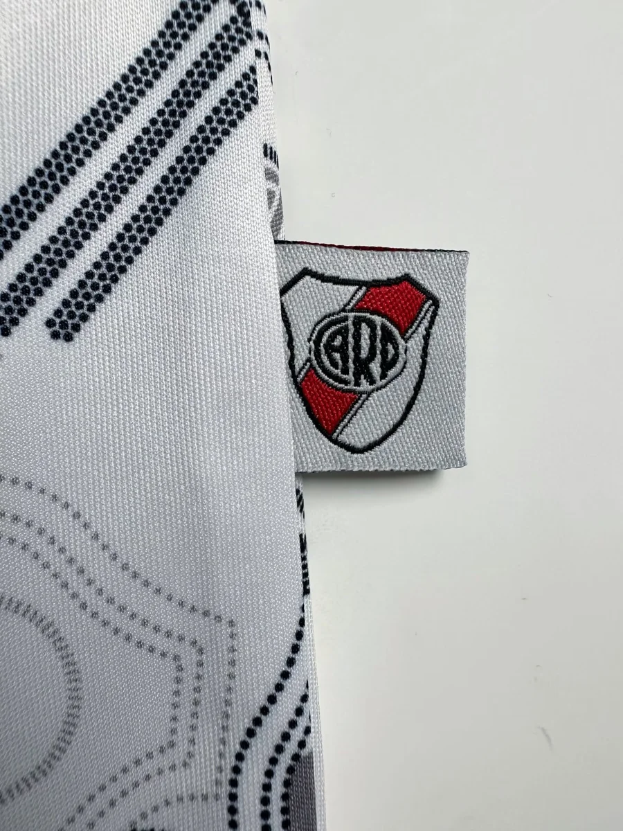 Camisa titular - River Plate 1996/97 - foto 2