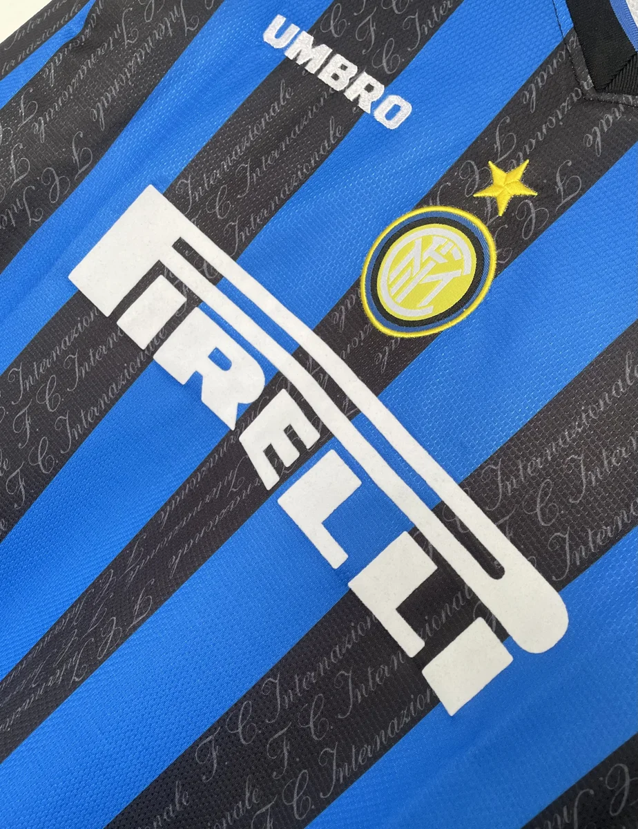 Camisa titular - Inter de Milão 1997/98 (manga longa)