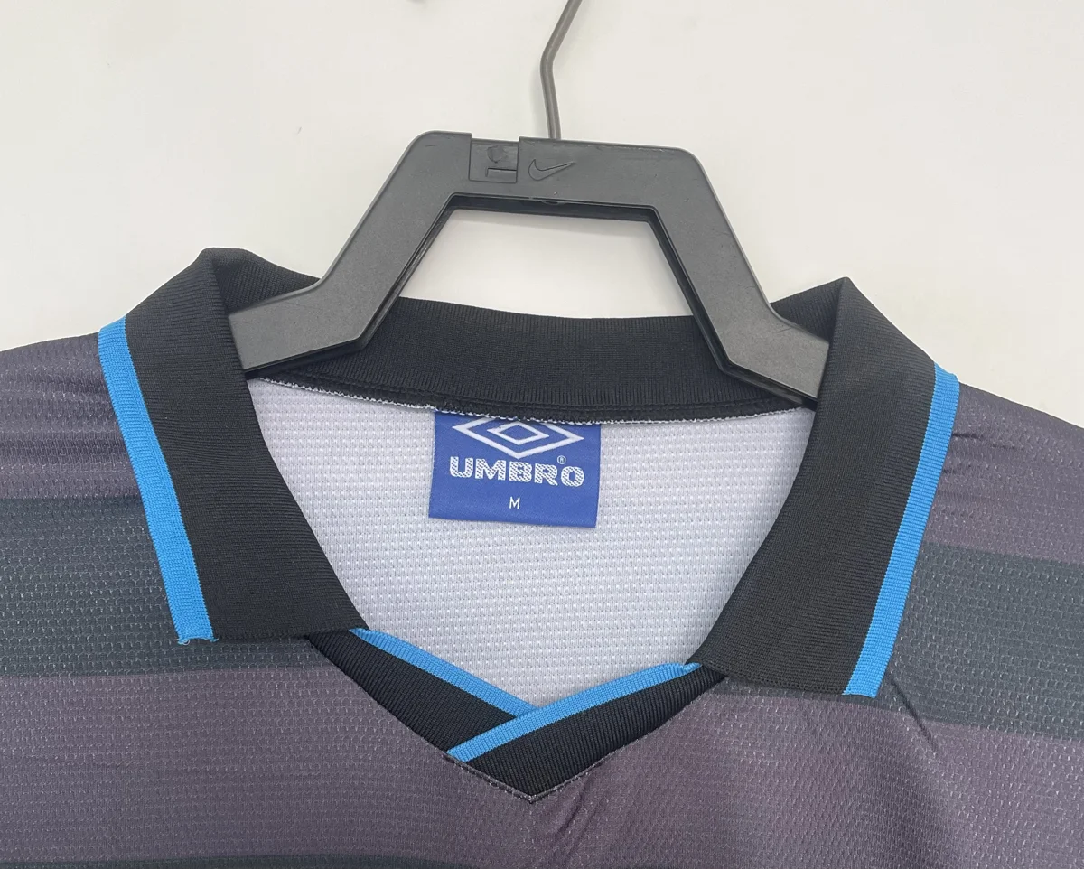 Camisa reserva - Inter de Milão 1997/98 (manga longa)