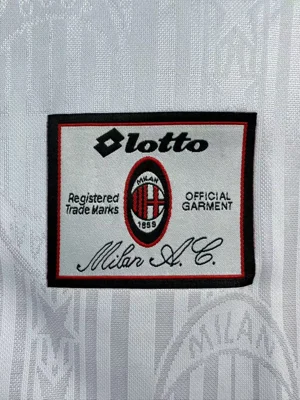 Camisa reserva - AC Milan 1997/98 (edição especial)