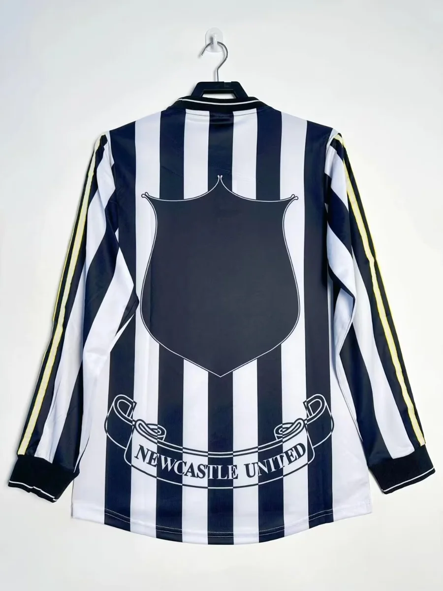 Camisa titular - Newcastle 1997/99 (manga longa)