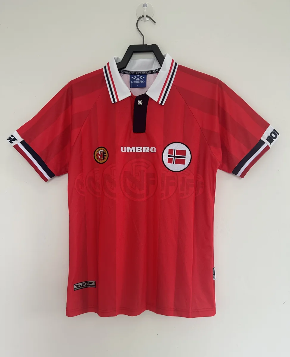 Camisa titular - Noruega 1998