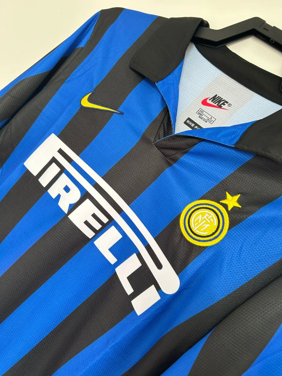 Camisa titular - Inter de Milão 1998/99 (manga longa)