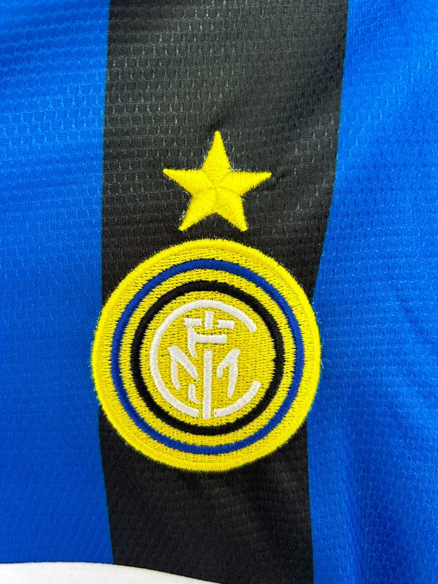 Camisa titular - Inter de Milão 1998/99 (manga longa)