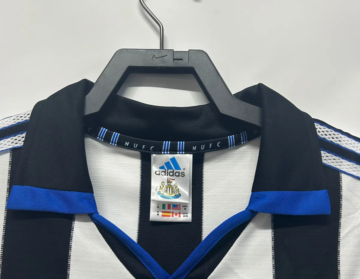 Camisa titular - Newcastle 1999/00