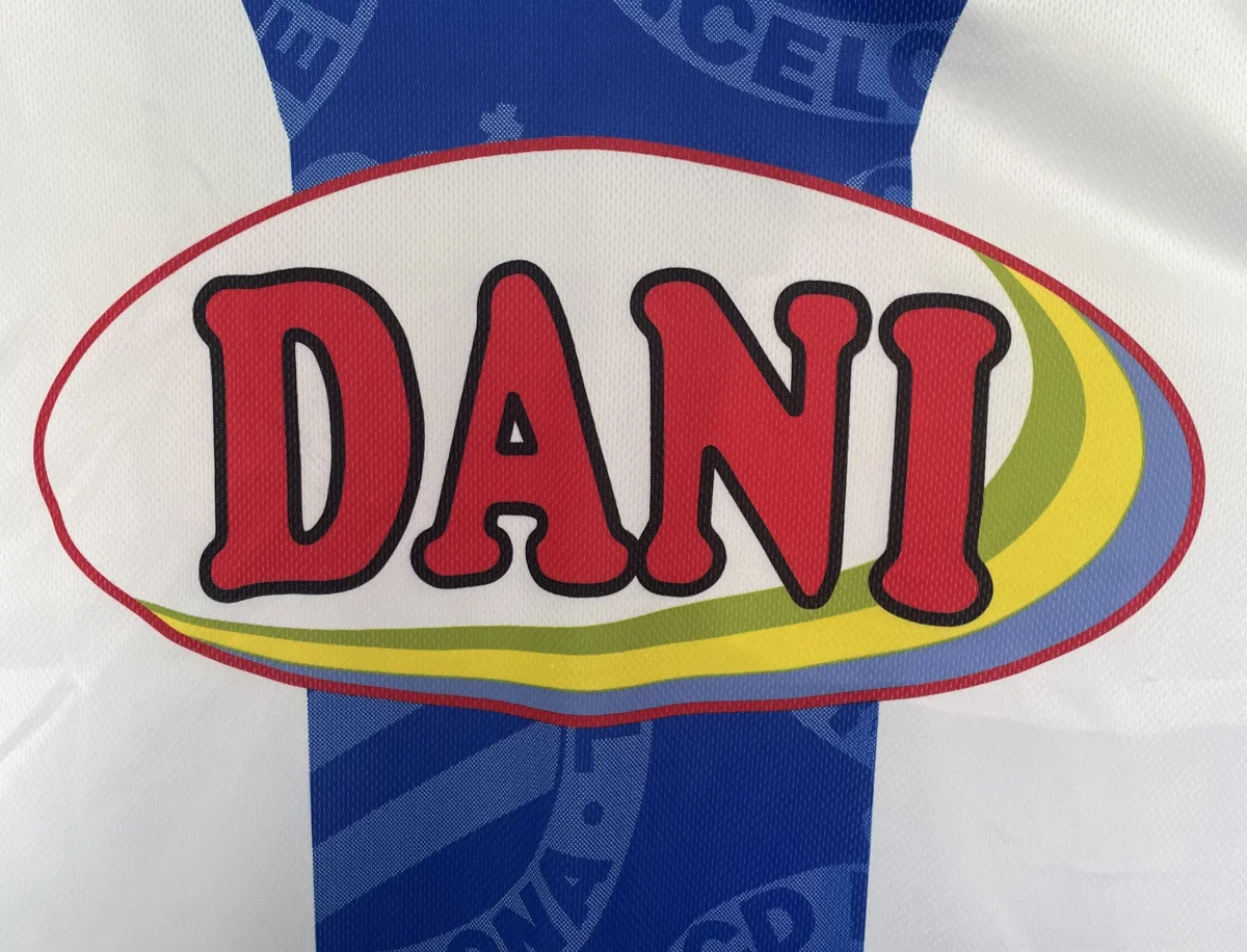 Camisa titular - Espanha 1999/00