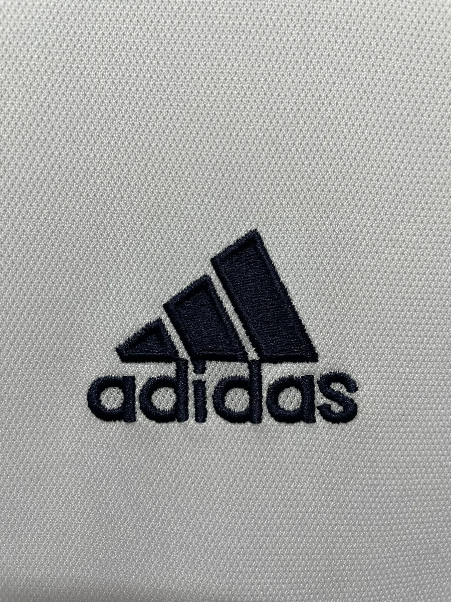 Camisa titular - Real Madrid 2000/01