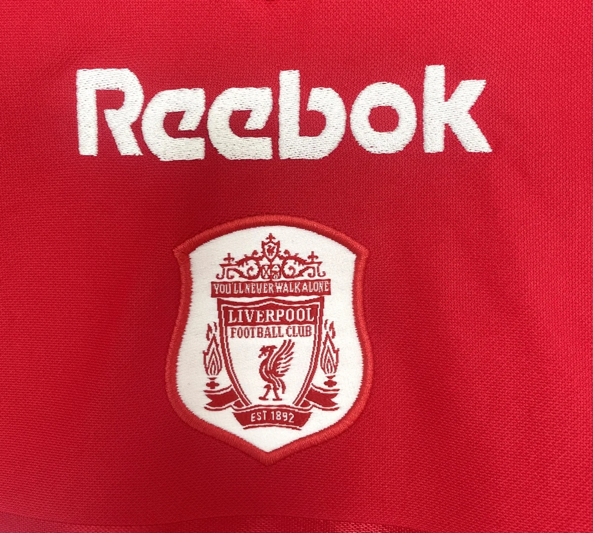 Camisa titular - Liverpool 2000/01
