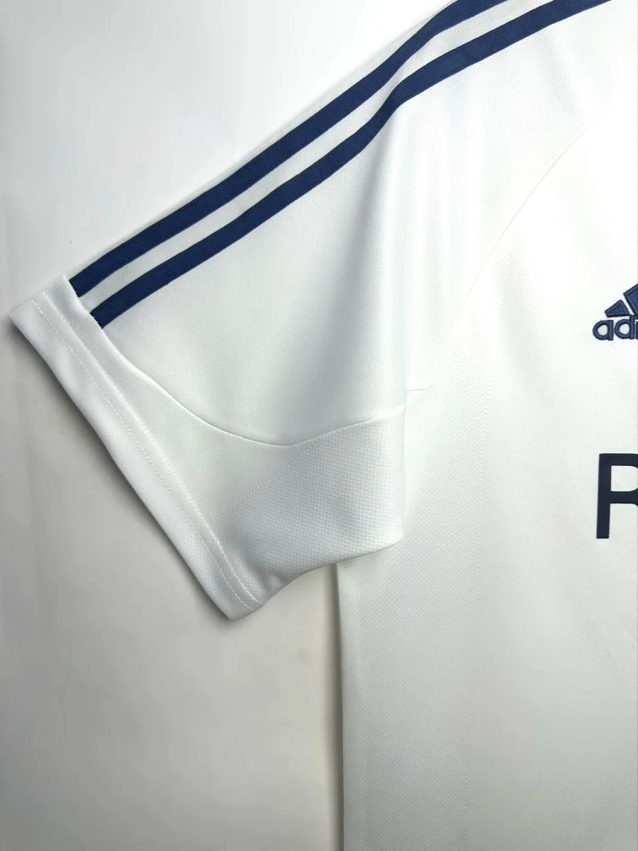 Camisa titular - Real Madrid 2001/02