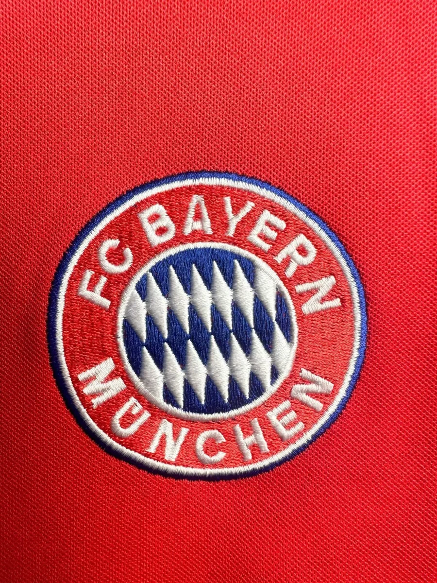 Camisa titular - Bayern de Munique 2001/02