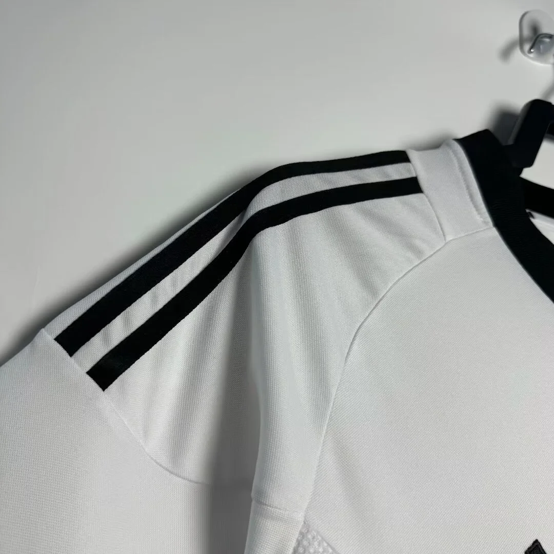 Camisa titular - Alemanha 2002