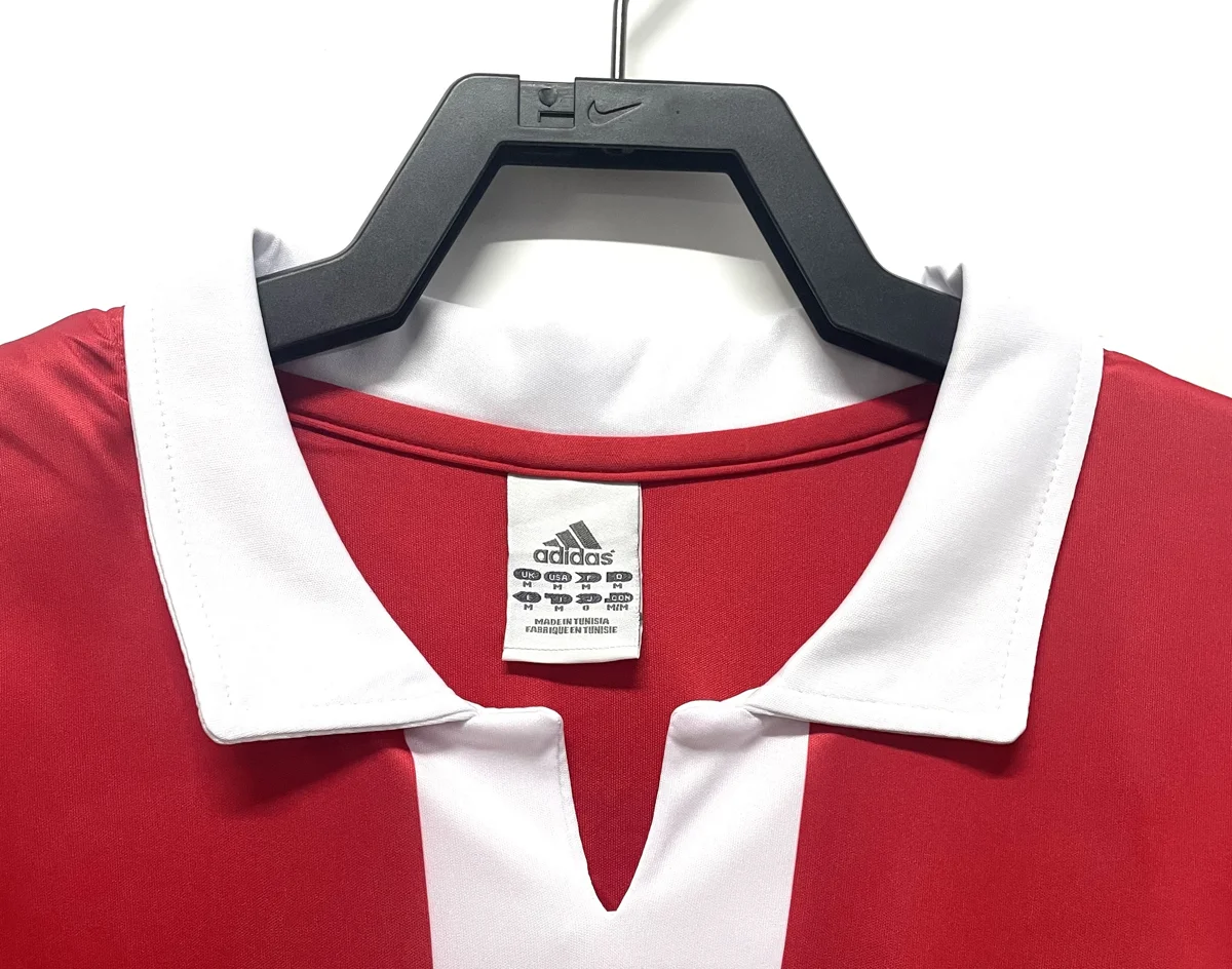 Camisa titular - Benfica 2004/05 - foto 5
