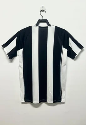 Camisa titular - Juventus 2004/05