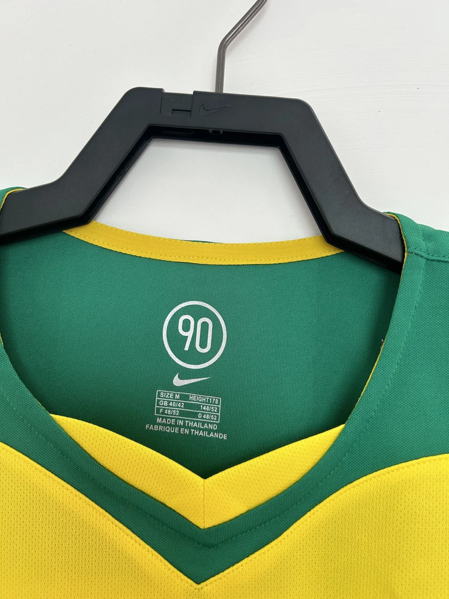 Camisa titular - Brasil 2004