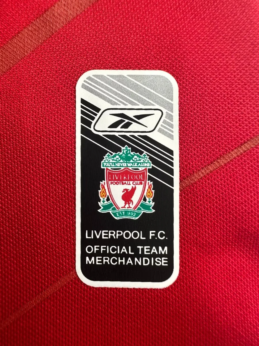 Camisa titular - Liverpool 2005/06