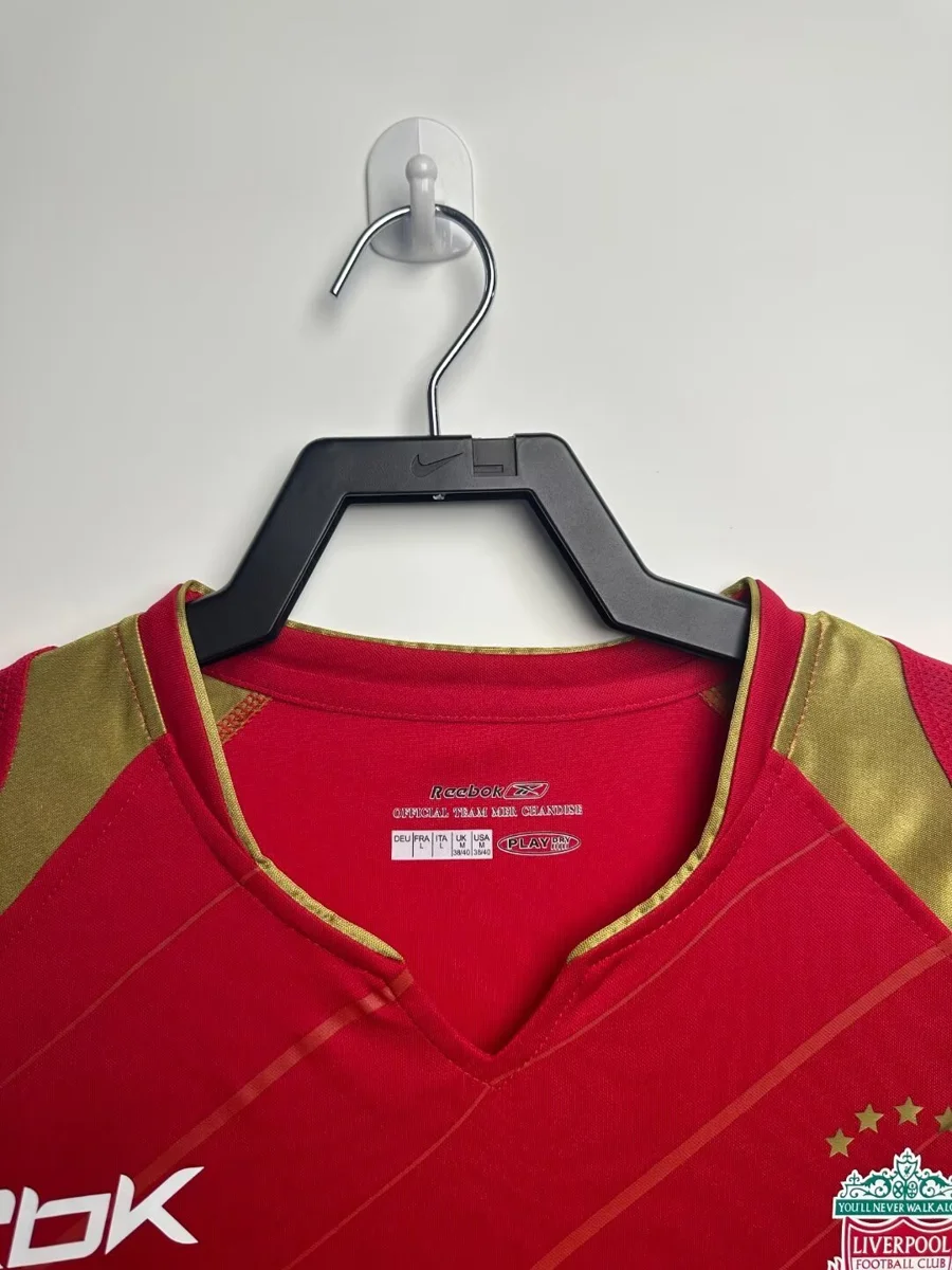 Camisa titular - Liverpool 2005/06