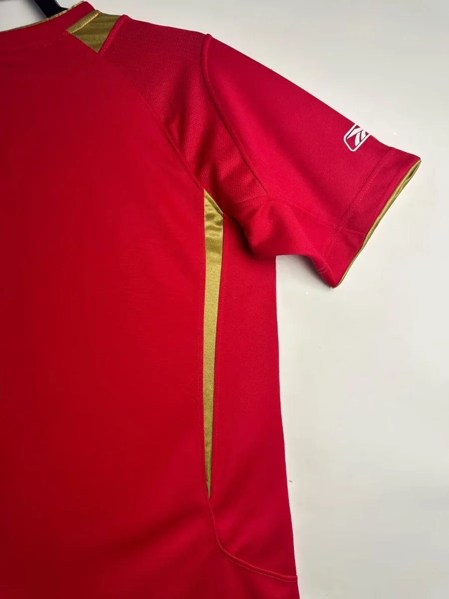 Camisa titular - Liverpool 2005/06