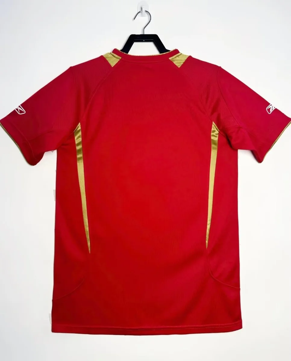 Camisa titular - Liverpool 2005/06