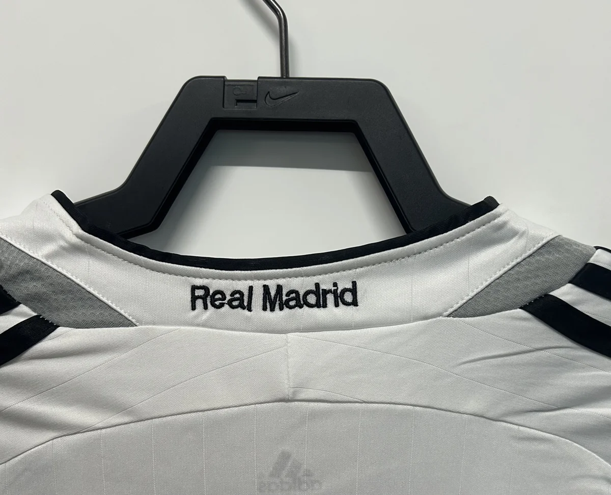 Camisa titular - Real Madrid 2006/07