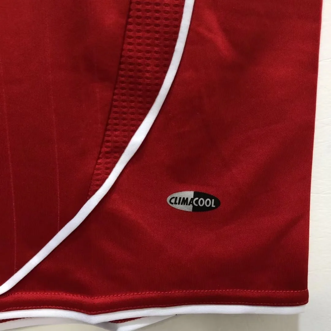 Camisa titular - Liverpool 2006/08
