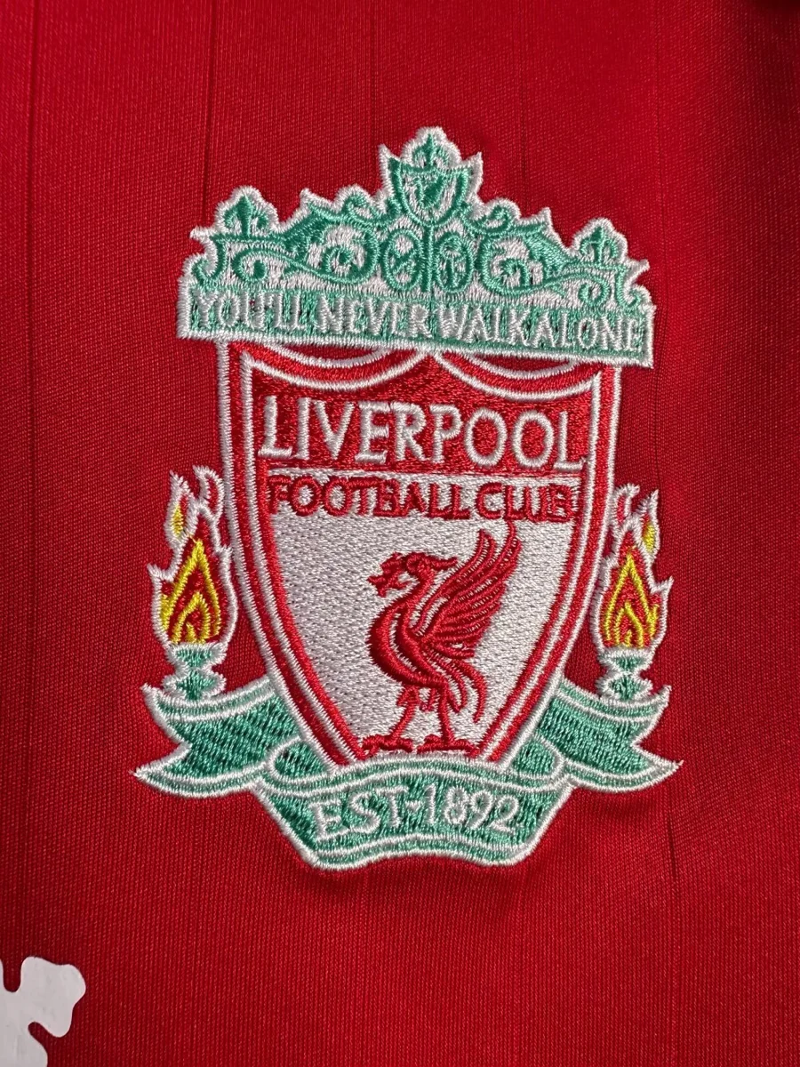 Camisa titular - Liverpool 2006/08