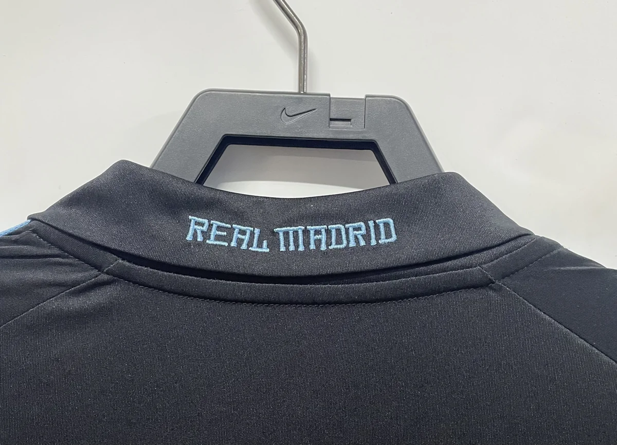 Camisa reserva - Real Madrid 2009/10