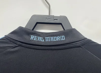 Camisa reserva - Real Madrid 2009/10
