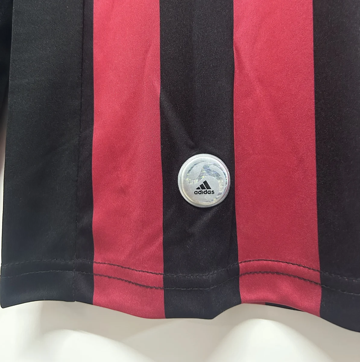 Camisa titular - AC Milan 2009/10 (manga longa)