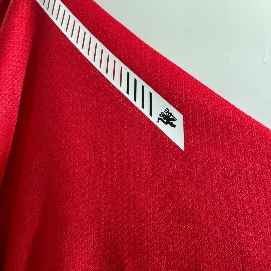 Camisa titular - Manchester United 2010/11