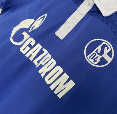 Camisa titular - Schalke 04 2010/11