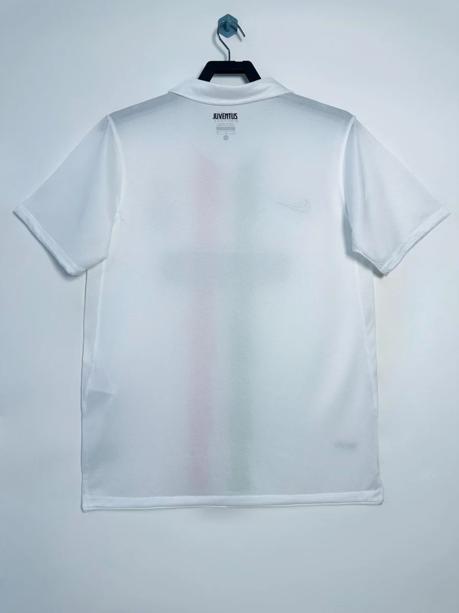 Camisa reserva - Juventus 2010/11
