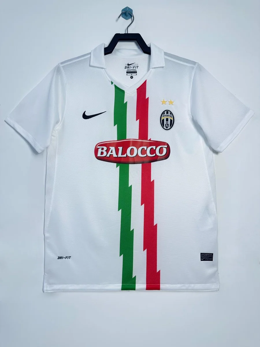 Camisa reserva - Juventus 2010/11