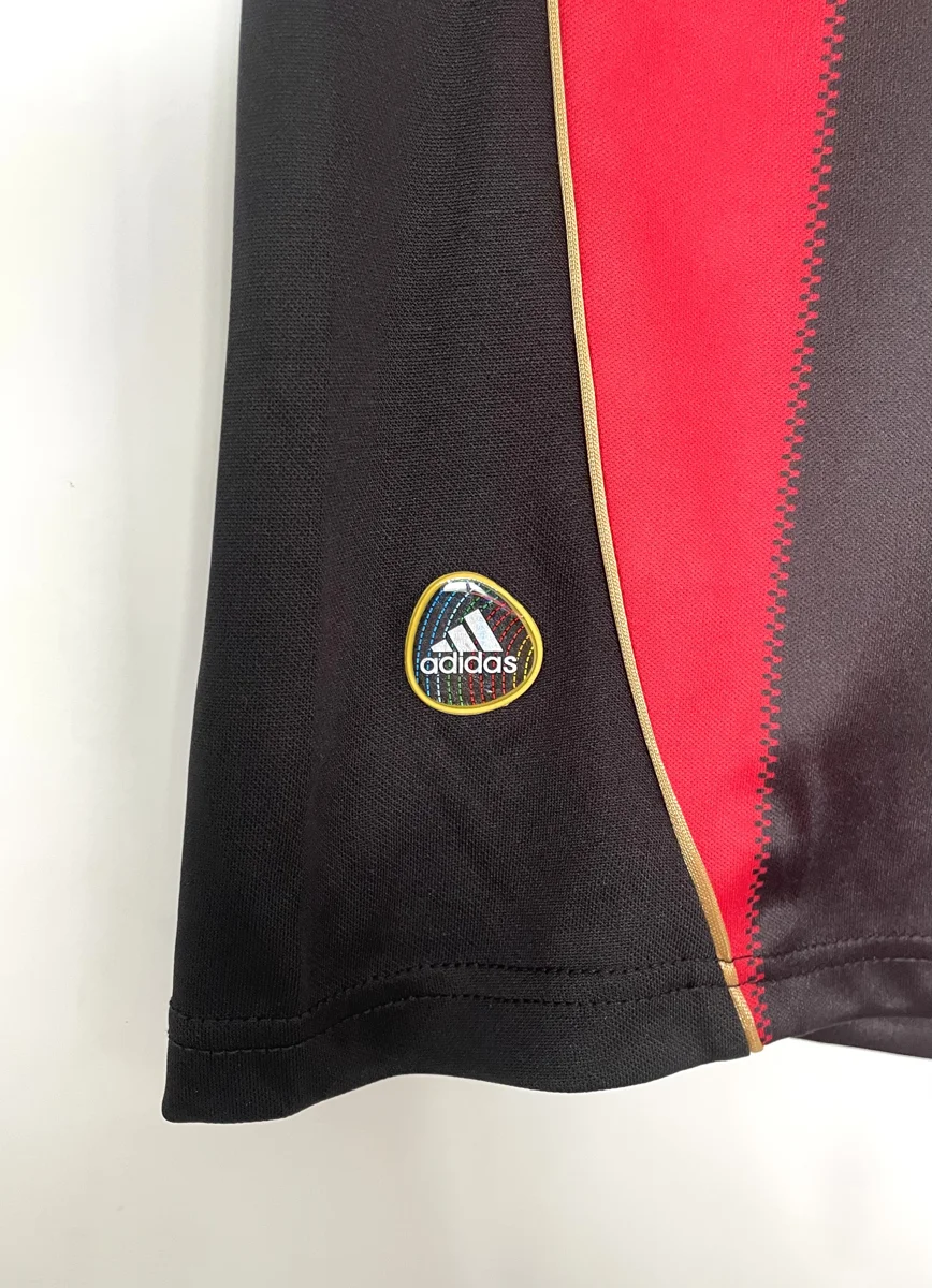 Camisa titular - AC Milan 2010/11