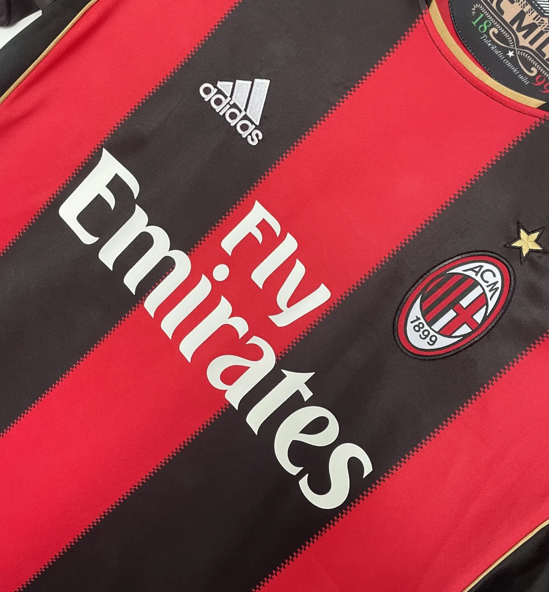 Camisa titular - AC Milan 2010/11