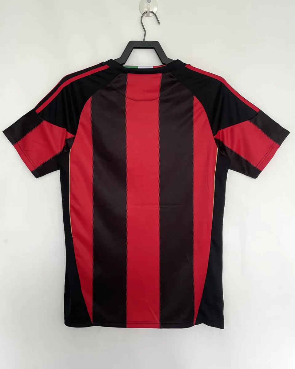 Camisa titular - AC Milan 2010/11