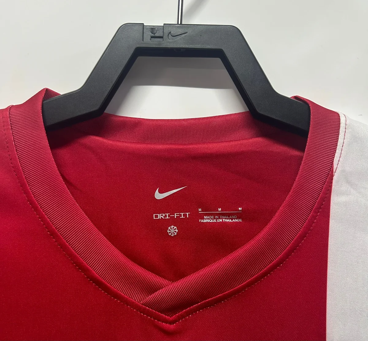 Camisa titular - Sérvia 2010