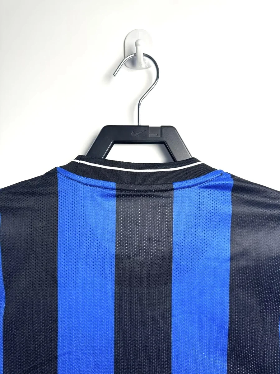 Camisa titular - Inter de Milão 2010 (manga longa)