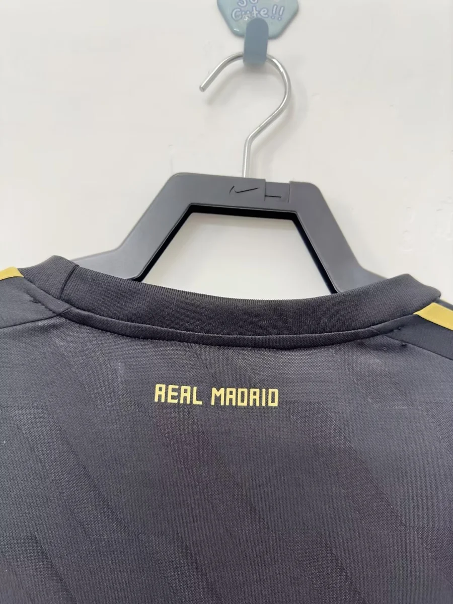 Camisa reserva - Real Madrid 2011/12
