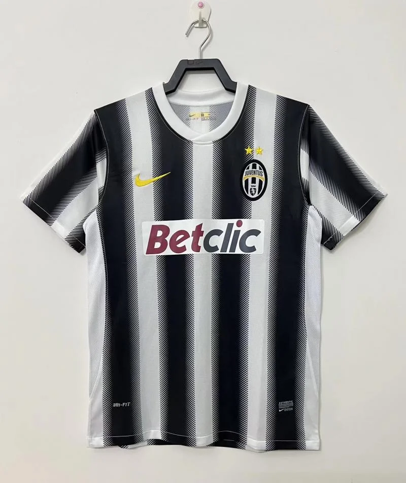 Camisa titular - Juventus 2011/12