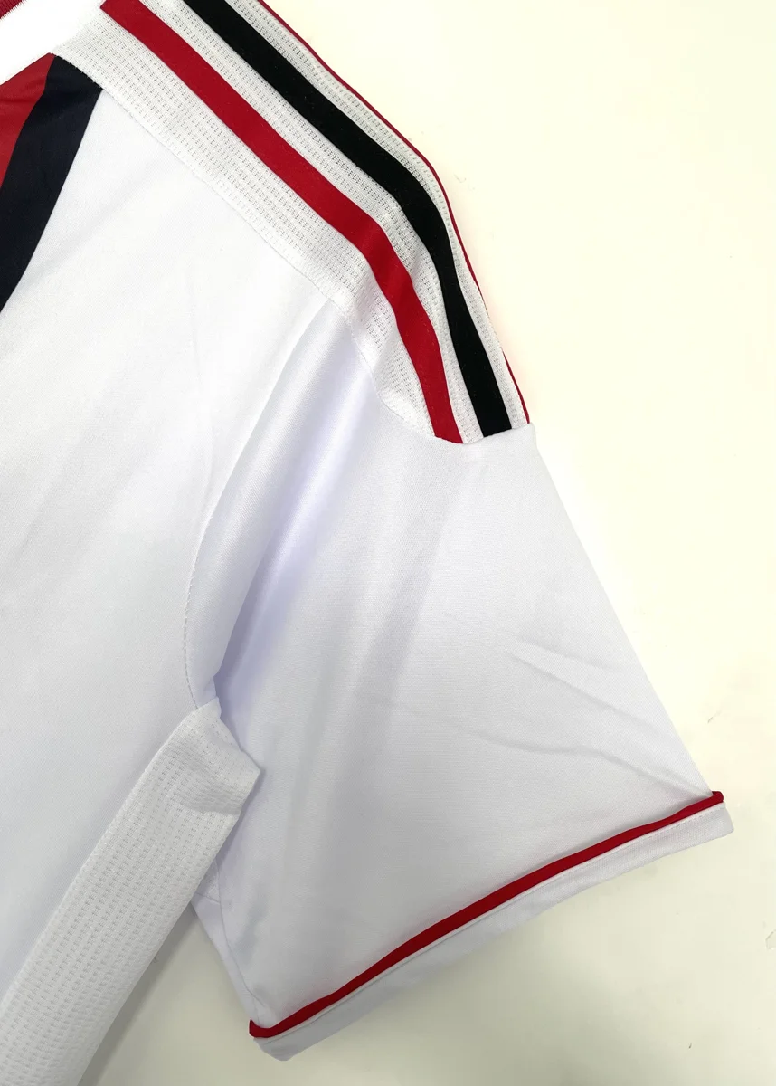 Camisa reserva - AC Milan 2011/12