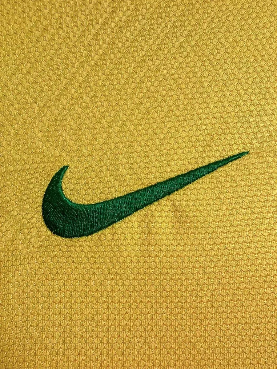 Camisa titular - Brasil 2012/13