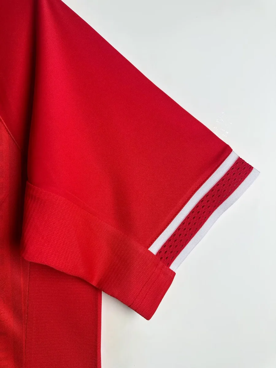 Camisa titular - Liverpool 2013/14