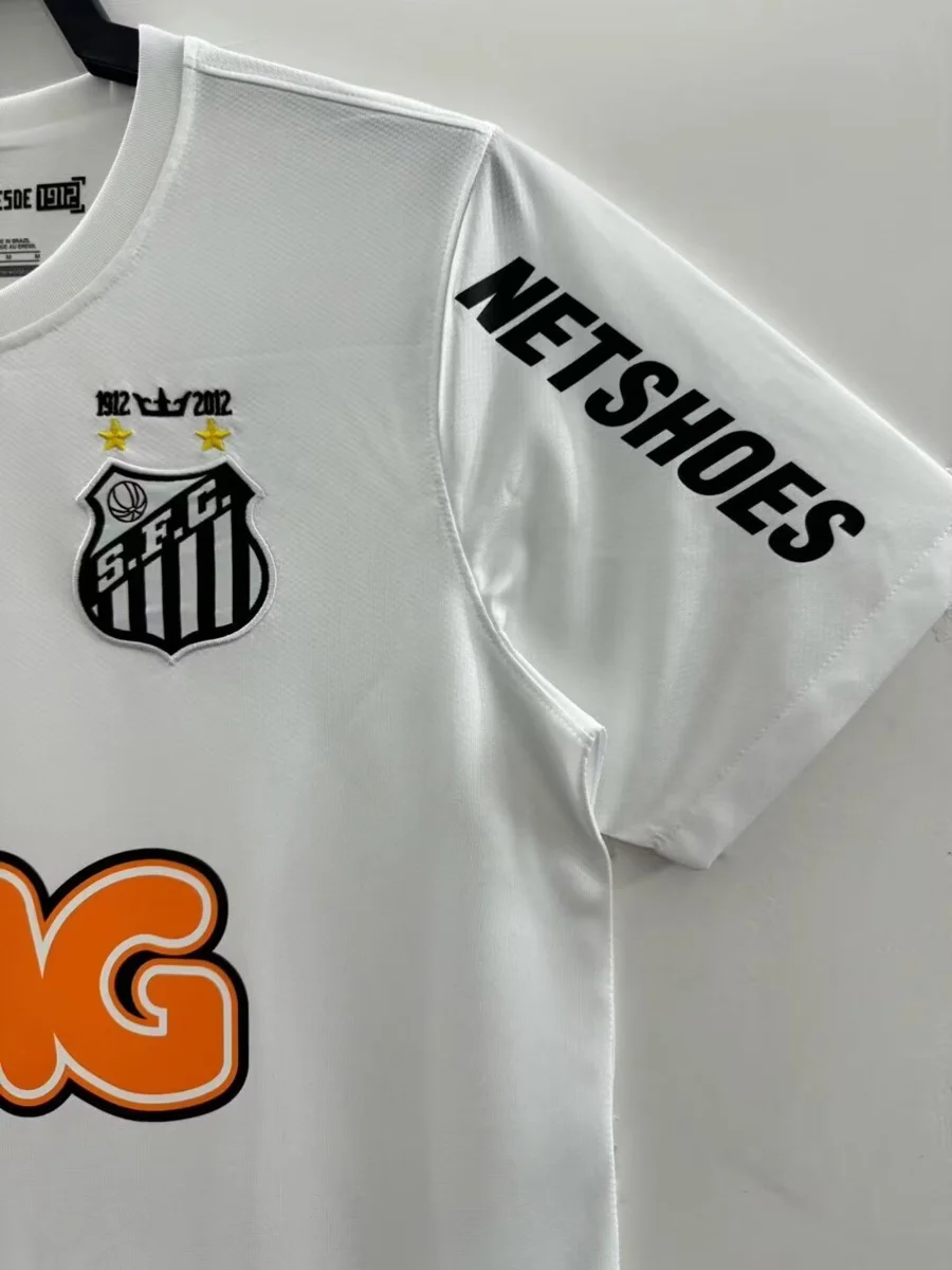 Camisa titular - Santos 2013
