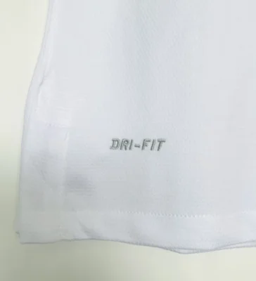 Camisa titular - Inglaterra 2013